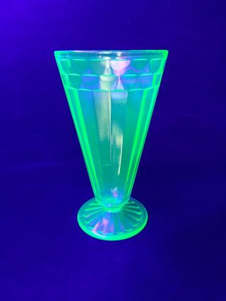 Anchor Hocking Green Uranium Vaseline Depression Ice Tea / Sundae Glass 6 " Tall