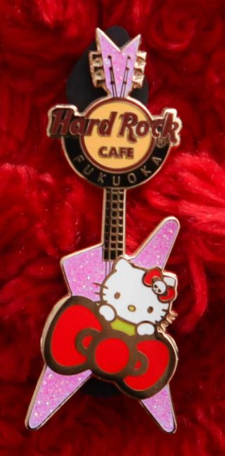 Hard Rock Cafe Pin Fukuoka Hello Kitty Bow Guitar Pink Glitter Hat Lapel Logo