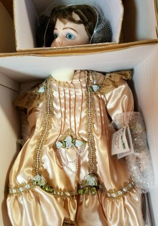 " Champagne " 26 " Doll W/brujne Face By Pat Loveless