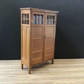 Bespaq China Cabinet - Mission Style 1:12 Scale Dollhouse Miniature 2
