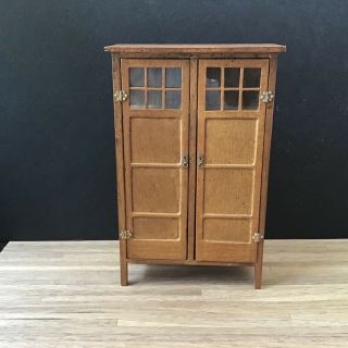 Bespaq China Cabinet - Mission Style 1:12 Scale Dollhouse Miniature 3