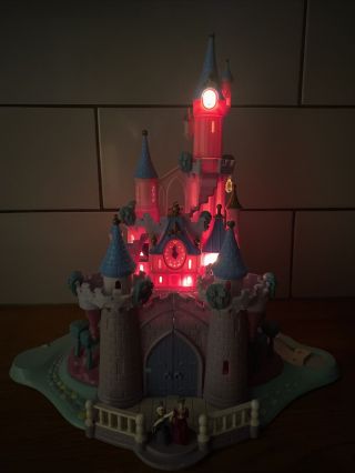 Vintage Disney Polly Pocket 1995 Cinderella’s Castle With Carriage And 2 Figures 2