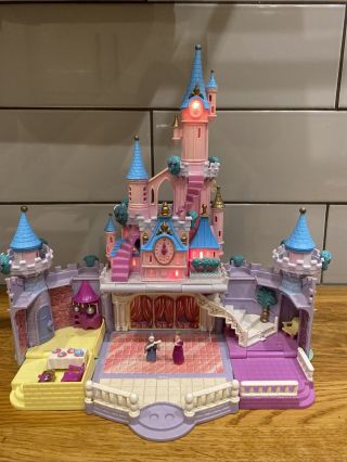 Vintage Disney Polly Pocket 1995 Cinderella’s Castle With Carriage And 2 Figures 3