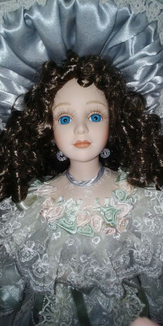 Vintage Seymour Mann 24 " Porcelain Doll Regina Blue/white Dress Orig.  Box/stand.