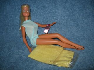 Vintage Malibu Barbie Doll Near With Tag Towel Factory Plastic On Head Lqqk