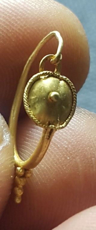 Ancient Roman / Byzantine Gold Earring,  0.  53 Grams