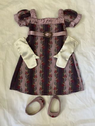 American Girl Caroline Holiday Purple Dress And Accessories (retired)