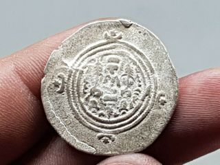 UNRESEARCHED ANCIENT SASANIAN HAMMERED SILVER COIN 4.  8 GR 30 MM 2