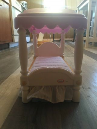 Little Tikes Barbie Size Dollhouse Furniture Canopy Bed Pre - Owned