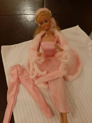 One 1981 Superstar Era Pink N Pretty Barbie Doll W/original 6pc Outfit