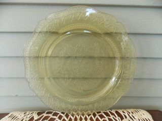Vintage Federal Amber Yellow Depression Glass Patrician Spoke 11 " Dinner Plate