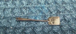 1:12 Miniature Carl Egner Spatula & 2 Sir Thomas Ladders For Plod_bigman Only