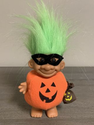Halloween Pumpkin Trick Or Treater W/goody Bag - 5 " Russ Troll Doll