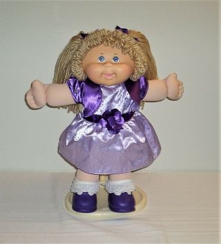 Cabbage Patch Kids Girl Cpk Doll W/ Dress Shoes Socks Ash Blond Wheat Tan Hair