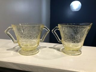 Vintage Federal Patrician Yellow Depression Glass Sugar And Creamer 3” Tall