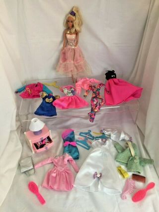 Vintage Mattel 1976 Barbie Doll With Extra Clothes And Accessories.