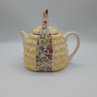 Vintage Sadler Ye Daintee Ladyee Crinoline Lady Teapot In Yellow And Chintz