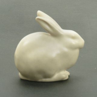 Rookwood Pottery production white rabbit paperweight arts & crafts 1937 3