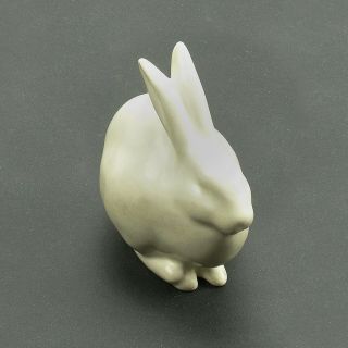 Rookwood Pottery production white rabbit paperweight arts & crafts 1937 5