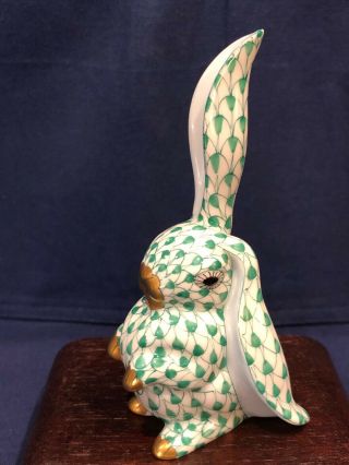Herend Figurine - Bunny Rabbit One Ear Up 5325 - Green Fishnet