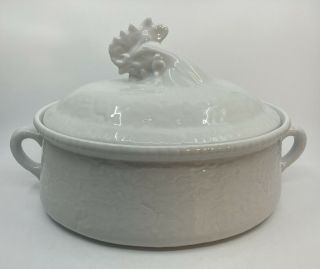 Apilco White Porcelain 4 Qt Oval Covered Casserole Dish Rooster Handle France