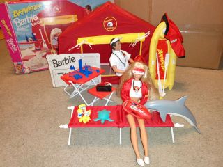 Baywatch Barbie Rescue Station Mattel 1994 Plus Barbie & Ken & Accessories