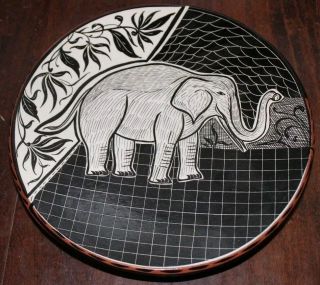 1986 Eric Y Chuy Boos Stoneware/pottery Plate With Elephant Design