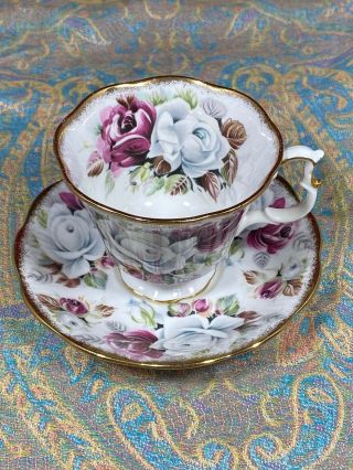 STUNNING ROYAL ALBERT TEACUP & SAUCER SUMMER BOUNTY SERIES PEARL RED WHITE ROSES 2