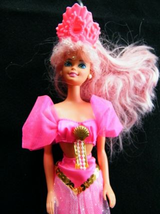 Mattel Fountain Mermaid Barbie Doll Magical Crown Sprays Water 1993 10393 Pink