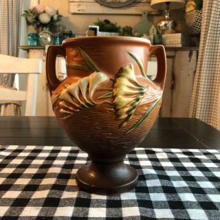 Vintage Roseville Pottery Freesia Vase 196 - 8 Brown Orange