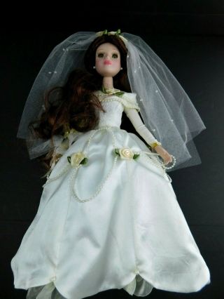 Vintage Porcelain Bride Doll Brunette 14 " Dress Wedding