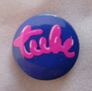 The Tube Tv Show Vintage Plastic Metal Pin Badge 1980 