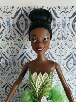 Mattel Disney Princesses Princess And The Frog 2 N 1 Ballgown Tiana Fashion Doll