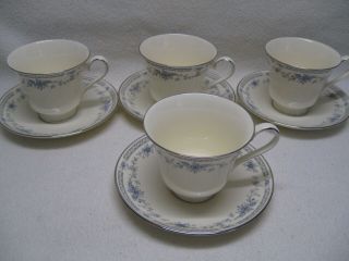 Minton Bellemeade Bone China (4) Footed Cups & Saucers Made In England Euc