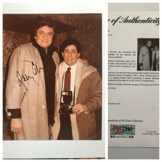 The Man In Black Johnny Cash Signed Autograph 1985 8x10 Photo - Psa - S&h