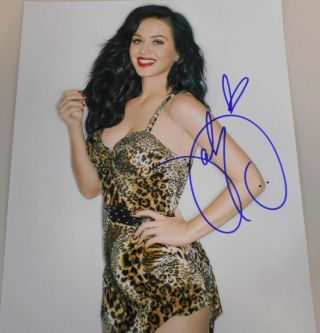 Katy Perry Stunning Photo Hand Signed W/blue Sharpie 8 X 10 
