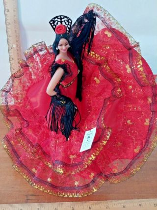 Vintage Marin Chiclana Flaminco Dancer Red Lace Dress 10 " Tall Made In Spain
