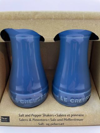 " Cobalt " Blue Le Creuset Salt & Pepper Shakers Set Nib Stoneware 4 Oz 4.  75 " Tall