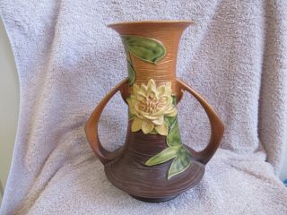 Roseville Water Lily Vase 80 - 10 Real Good Nr