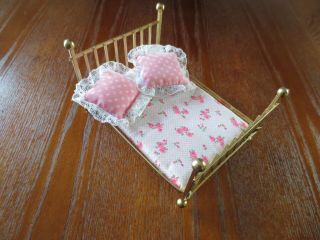 Dollhouse Miniature Brass Bed 1:12 Scale