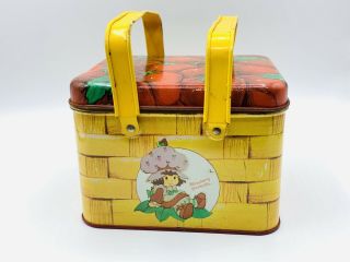 Vintage 1980 Strawberry Shortcake Metal Picnic Basket Style Tin W/lid Lunch Box