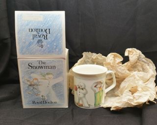 The Snowman Royal Doulton Mug 3.  6 " Playful Snowman England