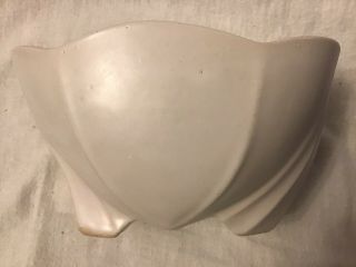 Vintage Matte White Signed Mccoy Pottery Bowl Usa 3 Footed Deco Style