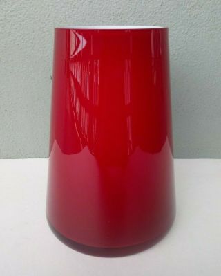 Villeroy & Boch - Numa - Signed Cherry Red Cased Art Glass Vase