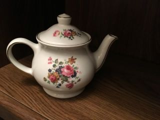 Sadler Windsor Floral Small Teapot England - Gold Trim