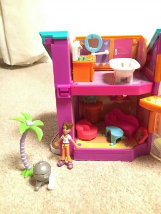 Magnetic Polly Pocket House with Dolls Furniture and Accessories 2