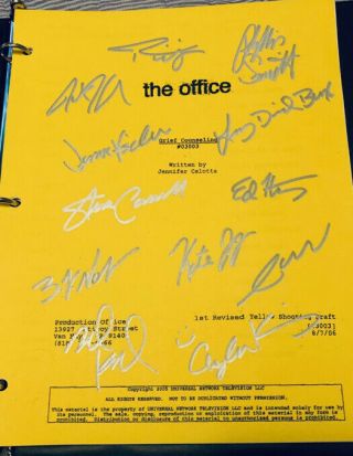 The Office " Grief Counseling " Studio Script Signed Steve Carell,  11