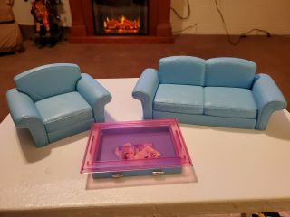 2002 Mattel Barbie Living In Style Blue Sofa & Chair Set