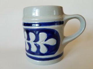 Williamsburg Salt Glazed Pottery Mug 16 Oz Navy & Grey,  4.  5 "