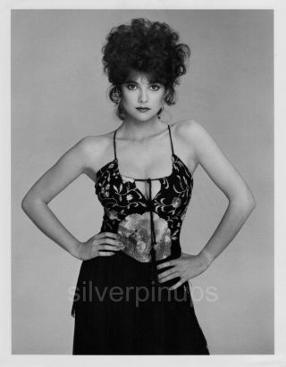 Orig 1982 Emma Samms As The Voluptuous,  Holly Sutton.  " General Hospital " Debut